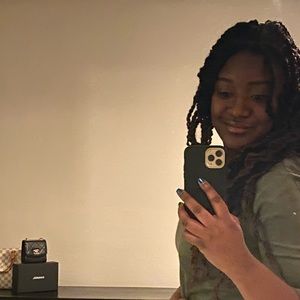 Meet your Posher, Scierra